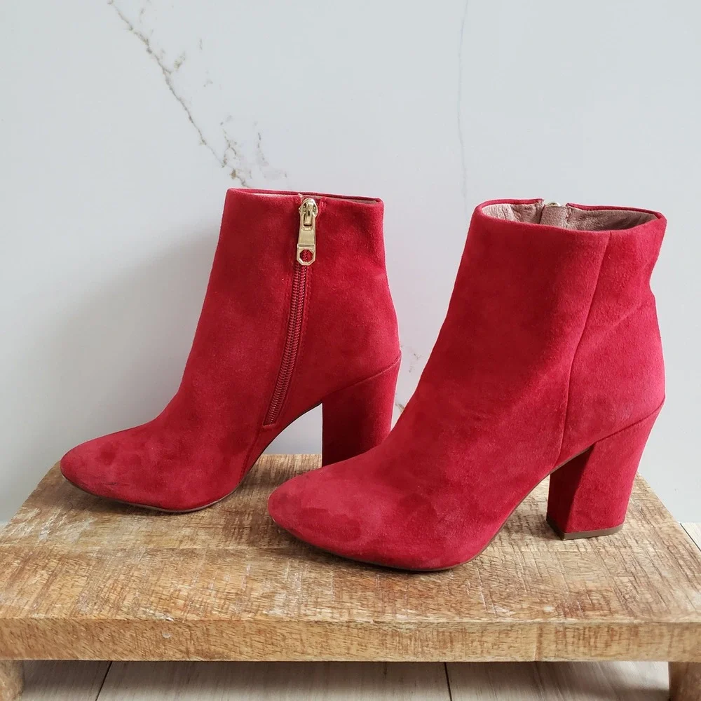 Louise et Cie Boots Womens 6 Red Block Heel Suede Ankle‎ Leather Italy